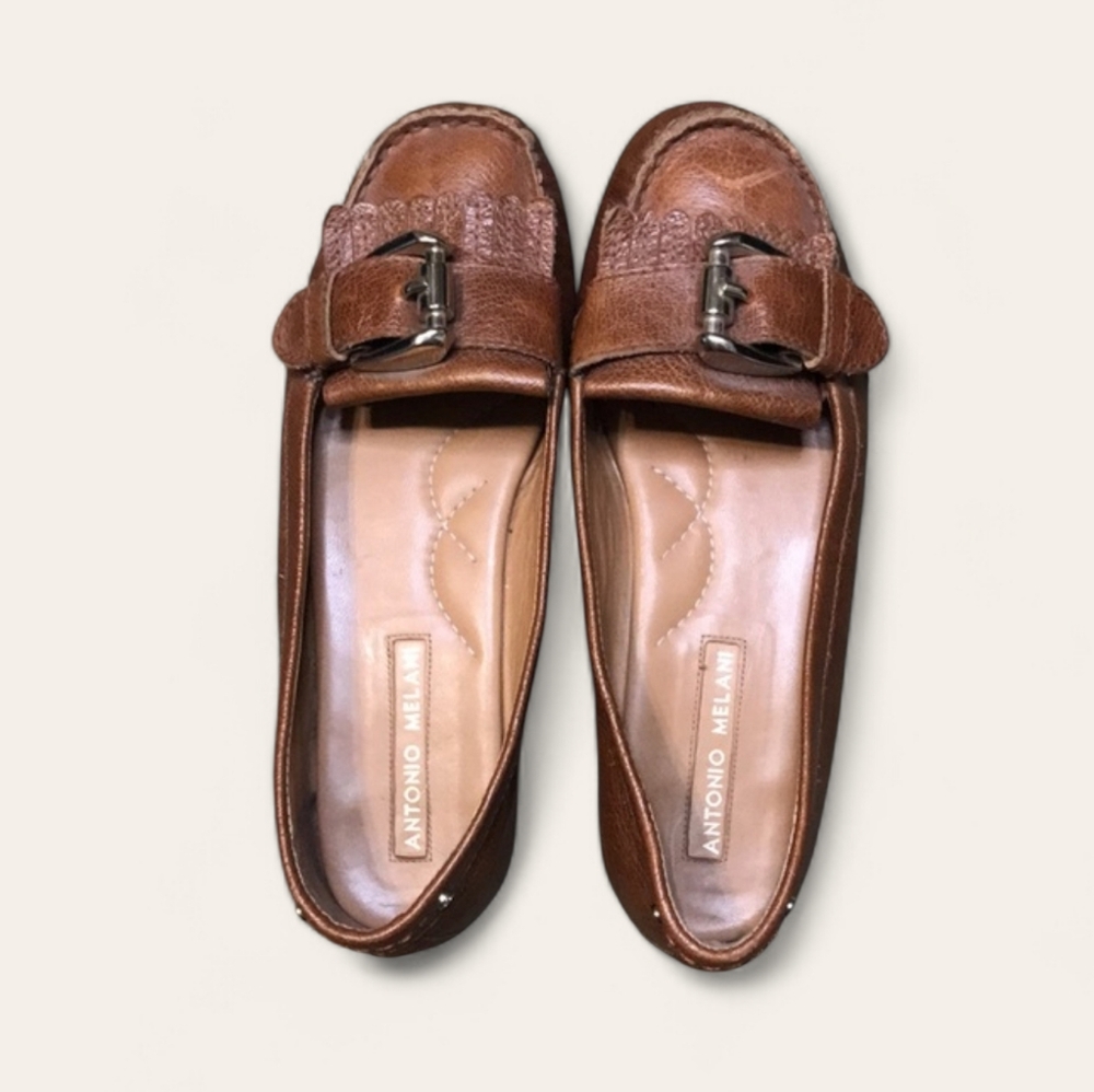 Antonio Melani “Tabbie” Leather Moccasin Style Buckle Loafers in Brown Size 8